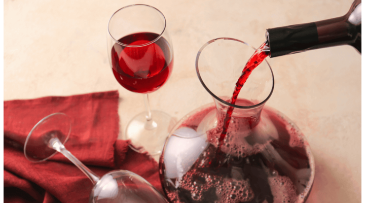 Vino: come servirlo perfettamente ai tuoi ospiti